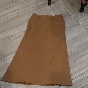 Elegant Tan Skirt
